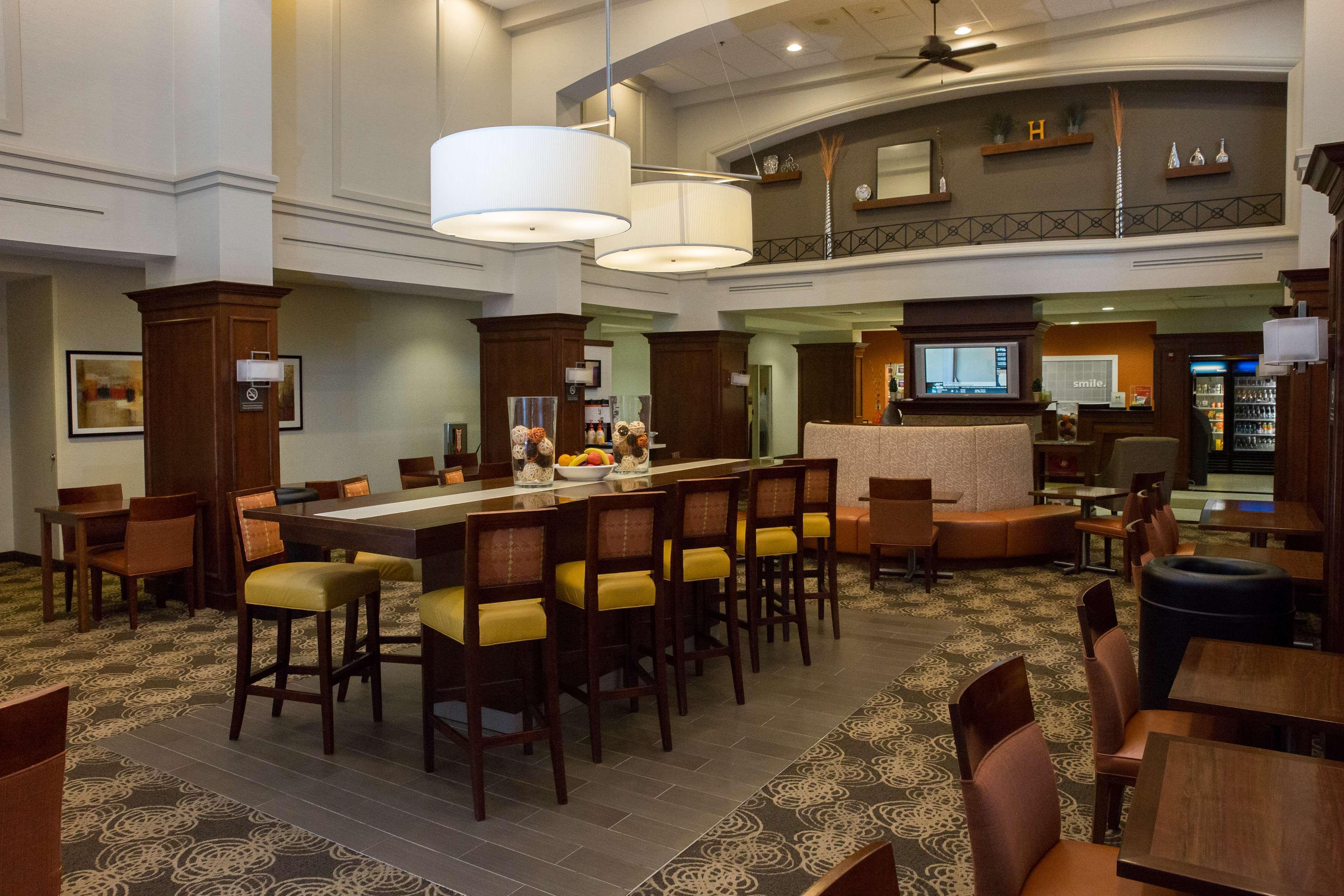 Hampton Inn Raynham-Taunton Εξωτερικό φωτογραφία