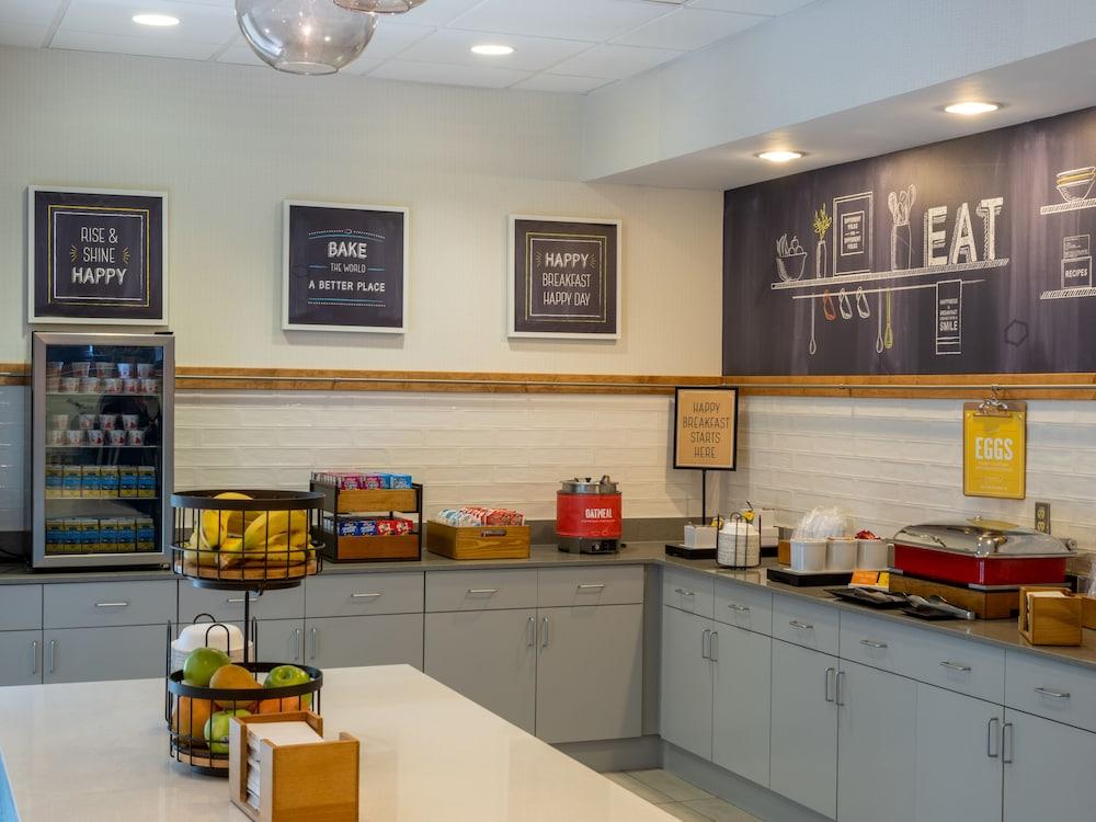 Hampton Inn Raynham-Taunton Εξωτερικό φωτογραφία