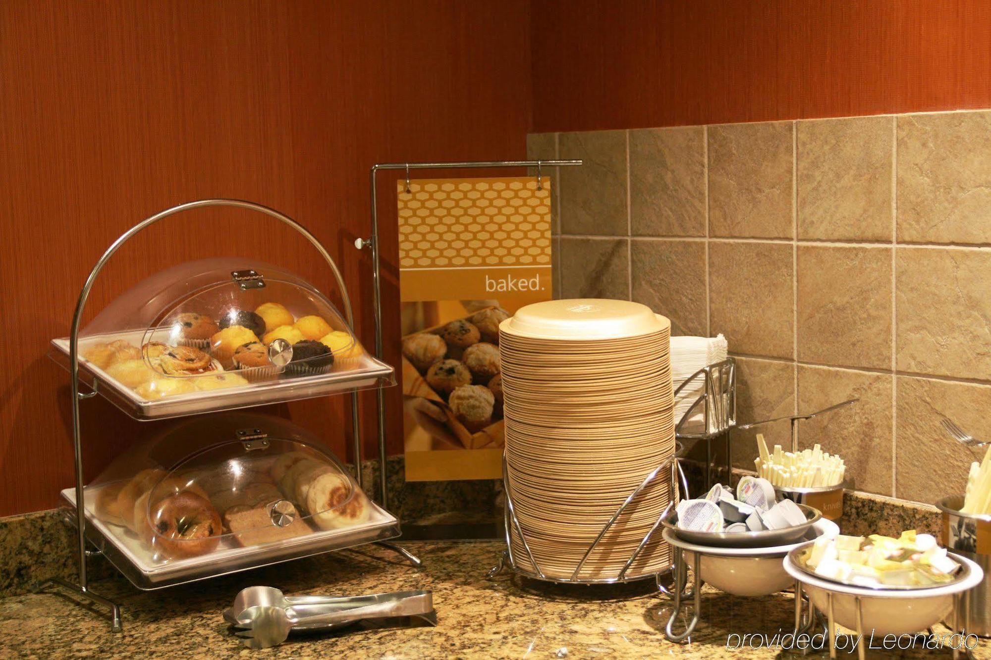 Hampton Inn Raynham-Taunton Εξωτερικό φωτογραφία